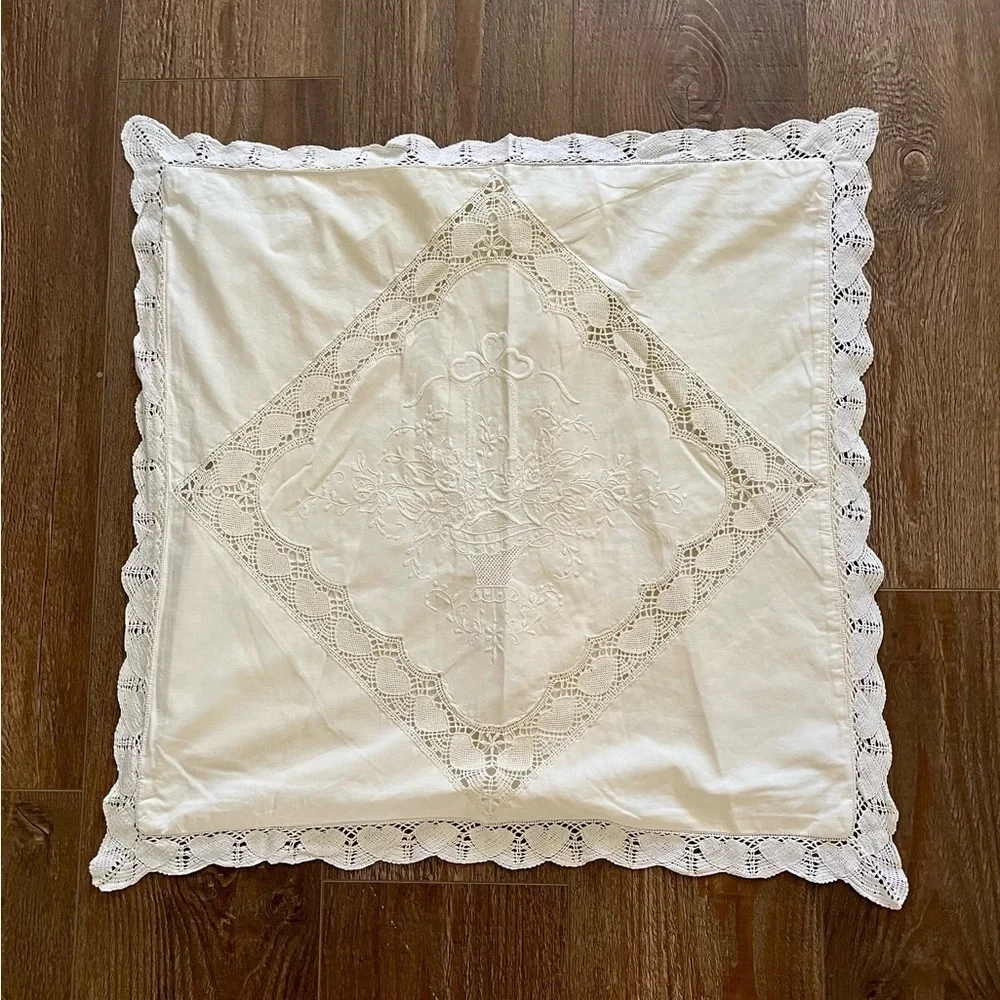 White Lace Trimmed Decorative Pillow Cover 24/25 Inches